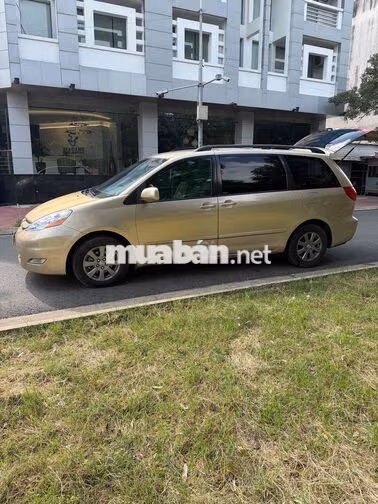 Toyota Sienna LE 2007 Mỹ  ngay chu