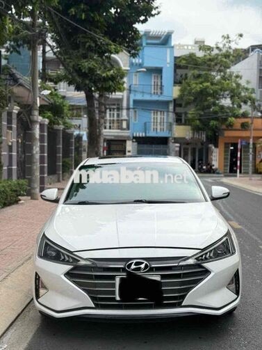 Hyundai Elantra 2021 Số tự động Trắng