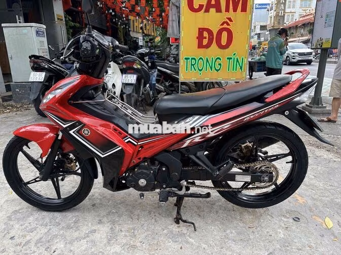 Yamaha Exciter 135 2013 Đỏ xuống áo