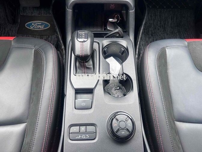 Ford Raptor Full Phụ Kiện - TT 250tr