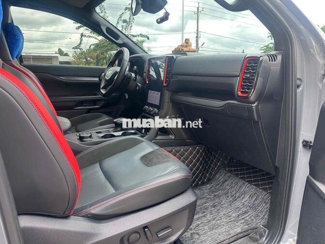 Ford Raptor Full Phụ Kiện - TT 250tr