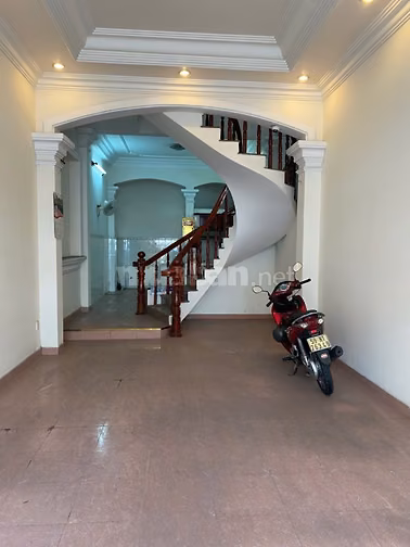 BÁN NHÀ MẶT TIỀN ĐƯỜNG ĐÀO DUY ANH, P.9, Q. PHÚ NHUẬN 