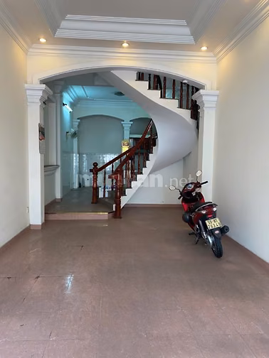 BÁN NHÀ MẶT TIỀN ĐƯỜNG ĐÀO DUY ANH, P.9, Q. PHÚ NHUẬN 