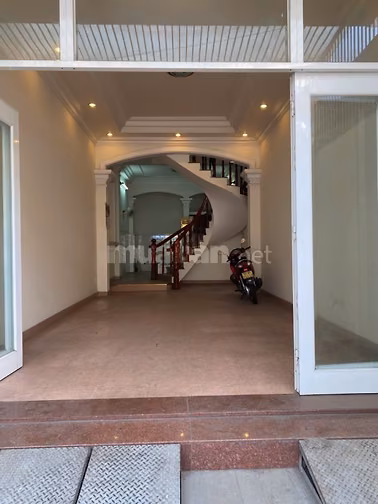 BÁN NHÀ MẶT TIỀN ĐƯỜNG ĐÀO DUY ANH, P.9, Q. PHÚ NHUẬN 