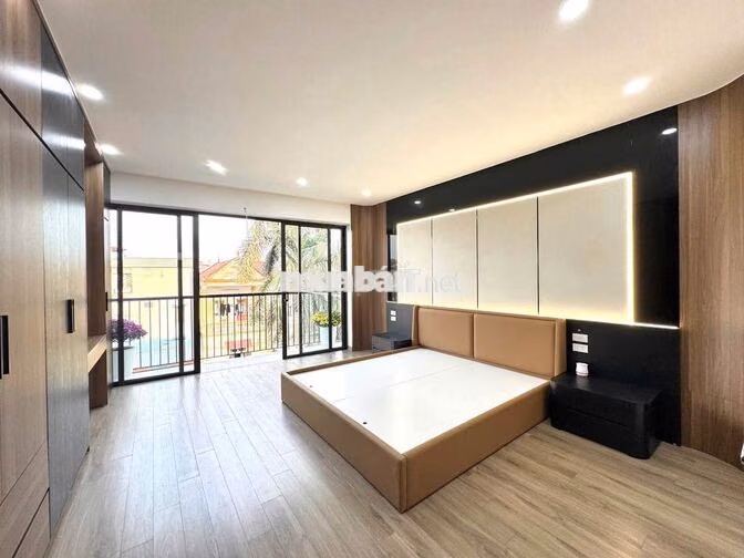 Cho thuê nhà Phúc Lợi, 3PN, Full đồ đẹp như ảnh. Ô tô đỗ. Giá 8tr
