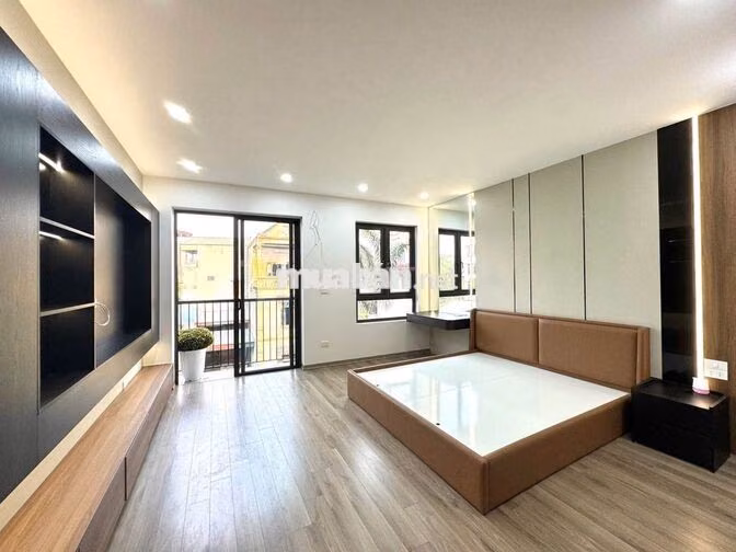 Cho thuê nhà Phúc Lợi, 3PN, Full đồ đẹp như ảnh. Ô tô đỗ. Giá 8tr