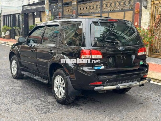 Ford Escape SX 2011 Đen 107.000 km