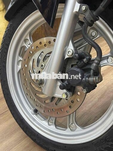 Honda Airblade dàn áo liền lạc, máy móc bao êm