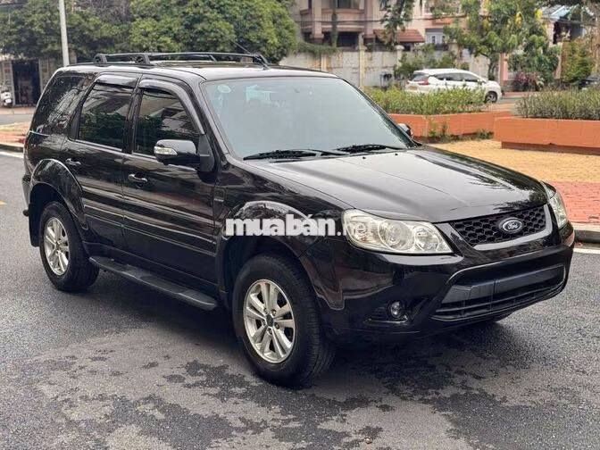 Ford Escape SX 2011 Đen 107.000 km