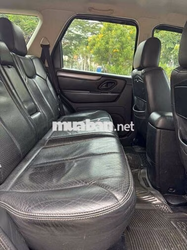 Ford Escape SX 2011 Đen 107.000 km