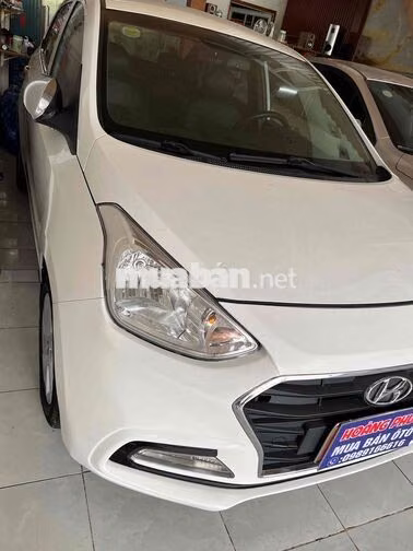 Hyundai i10 2017 sedan Số tự động Trắng