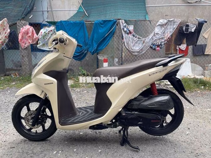 Honda Vision 2017 Kem