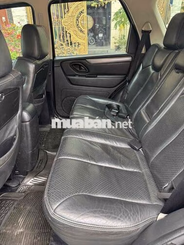 Ford Escape SX 2011 Đen 107.000 km