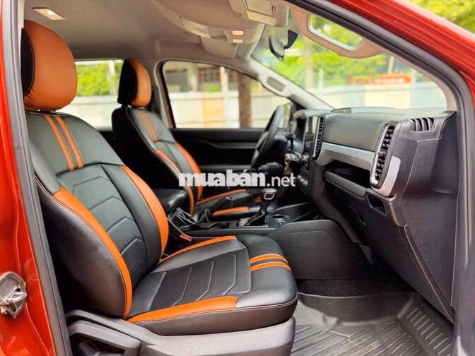 FORD RANGER 2024 XLS AT SỐ TỰ ĐỘNG_Full option