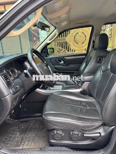 Ford Escape SX 2011 Đen 107.000 km
