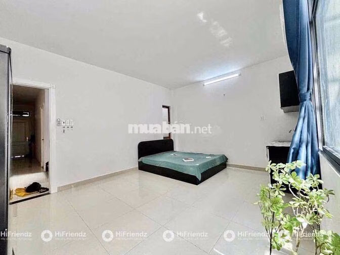 Studio cửa sổ trời FULL NỘI THẤT ngay Nguyễn Sơn - Văn Cao - Tân Hương