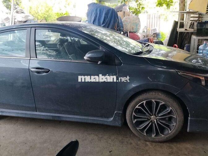 Toyota Corolla Altis Xám 121356 km