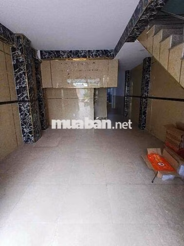 cho thuê nhà 15 phòng đường Nguyễn Thị Thập giá 45 tr
