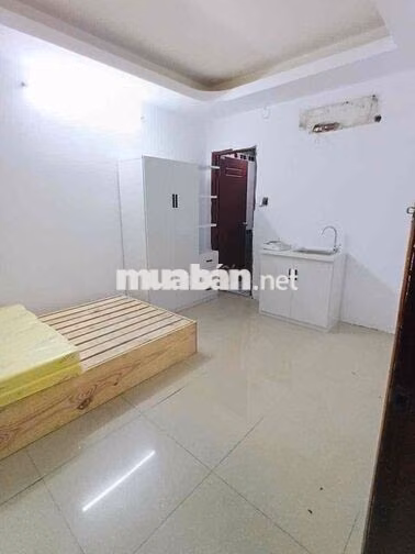 cho thuê nhà 15 phòng đường Nguyễn Thị Thập giá 45 tr
