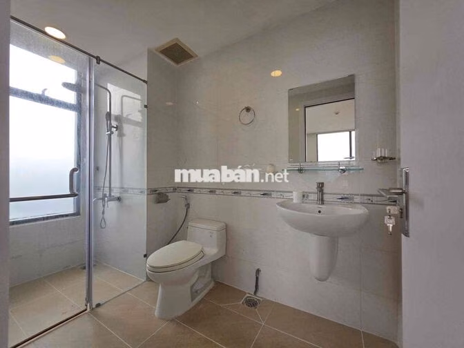 Chung cư Garden Gate 3 phòng ngủ 2WC. gần công viên Gia Định
