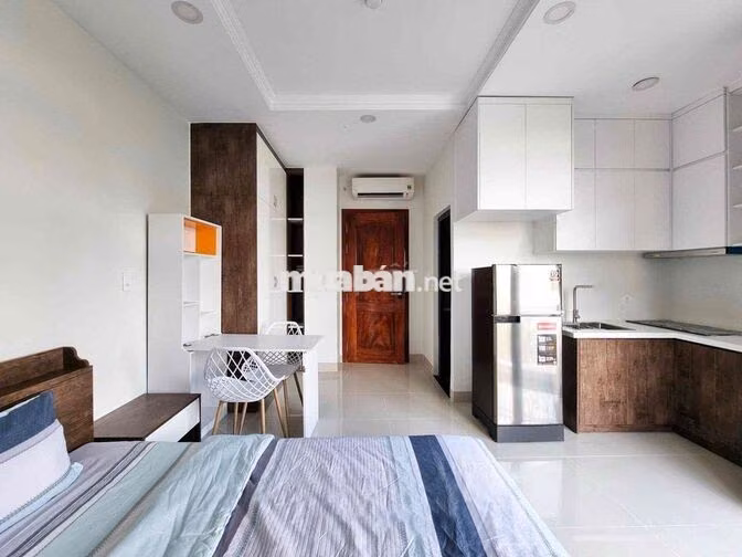 Căn Hộ Cho Thuê Ban Công Lớn Full Nội Thất Mới Ngay Lê Văn Sỹ, Q3 xinh