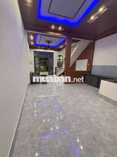 anh chị chính chủ cần bán căn nhà ngay kcn trảng bàng .giá 850tr