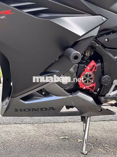 Honda CBR150R 2021 Đen 3.200km, có giao lưu xe.