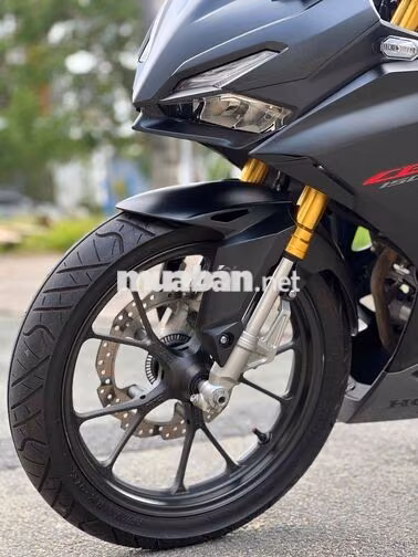 Honda CBR150R 2021 Đen 3.200km, có giao lưu xe.