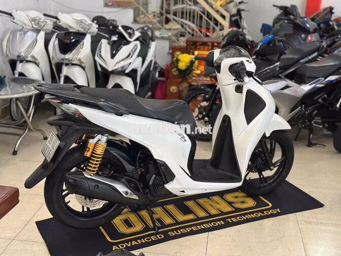 SH 150/ABS 2018 Trắng Đen Sport.Xe đẹp chất.BSTP