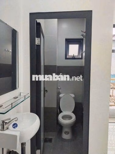 NHÀ 2 PHÒNG NGÃ 7 ĐIỆN BIÊN PHỦ