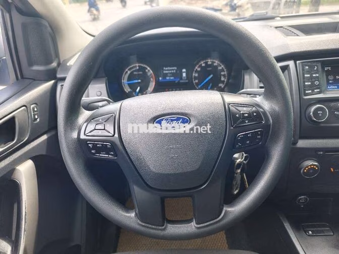 Ford Ranger XLS 2.2AT 2019 Trắng 100000 km