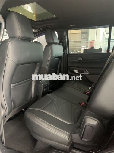 Ford Everest Bi-Turbo Titanium 2 cầu 2023 Đen