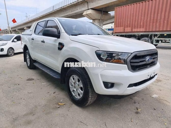 Ford Ranger XLS 2.2AT 2019 Trắng 100000 km