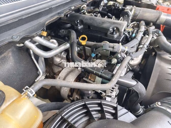 Ford Ranger XLS 2.2AT 2019 Trắng 100000 km