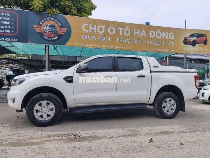 Ford Ranger XLS 2.2AT 2019 Trắng 100000 km