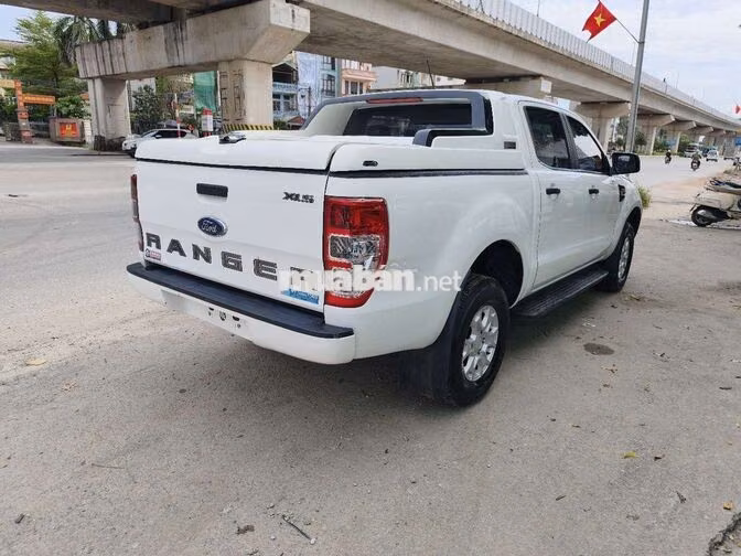 Ford Ranger XLS 2.2AT 2019 Trắng 100000 km
