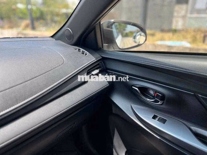 Toyota Yaris 1.5G 2017 Số tự động Trắng