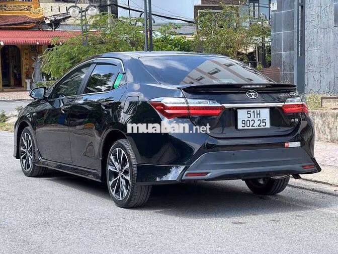Toyota Altis 1.8G 2021 Số tự động Đen