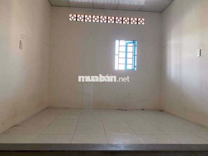 cho thuê phòng trọ thoáng mát , sạch sẽ , riêng biệt