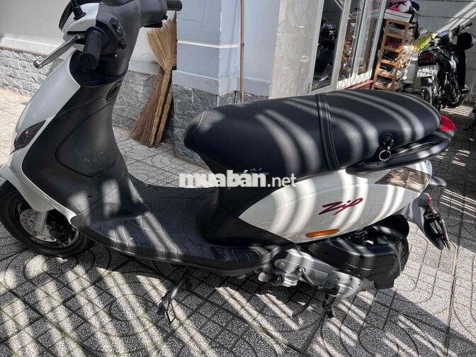 Piaggio Zip Trắng