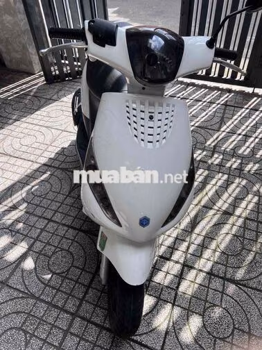 Piaggio Zip Trắng