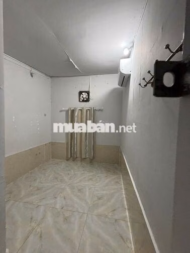 CHO THUÊ NNC QUẬN 8 – 3 PHÒNG NGỦ, 2 WC, CÓ GÁC, ĐƯỜNG CAO LỖ