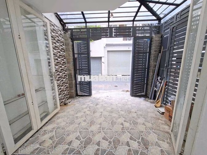 Mặt bằng 2 mặt tiền kinh doanh đa ngành nghề giá tốt