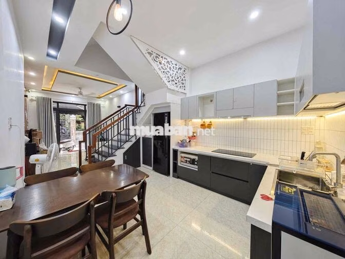 261 ✨ 🏡 CHO THUÊ NHÀ 3 TẦNG KIỆT Ô TÔ THÔNG ĐƯỜNG 2 THÁNG 9