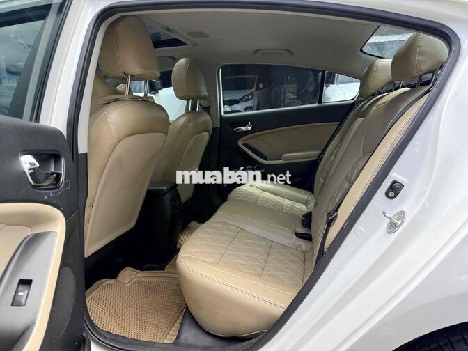 Kia Cerato 1.6 AT 2017 Trắng Tự động 83.000 Km.