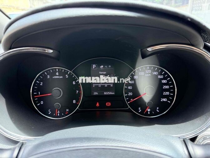 Kia Cerato 1.6 AT 2017 Trắng Tự động 83.000 Km.