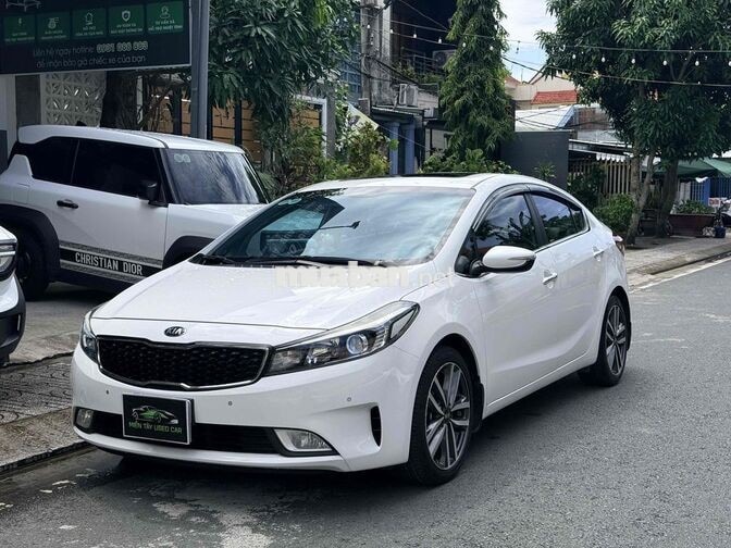 Kia Cerato 1.6 AT 2017 Trắng Tự động 83.000 Km.