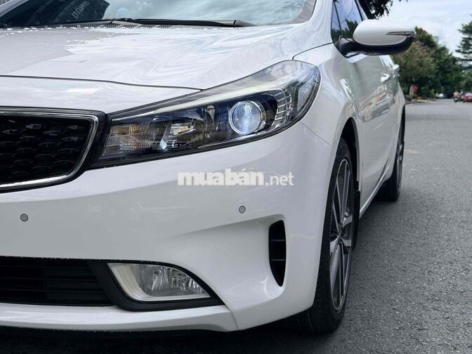 Kia Cerato 1.6 AT 2017 Trắng Tự động 83.000 Km.