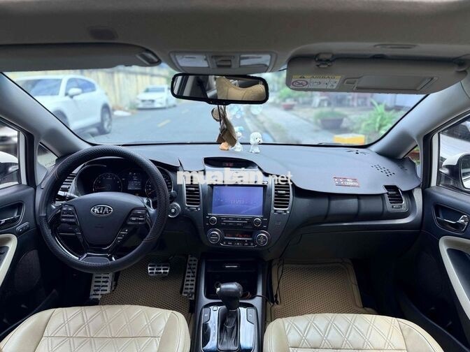 Kia Cerato 1.6 AT 2017 Trắng Tự động 83.000 Km.