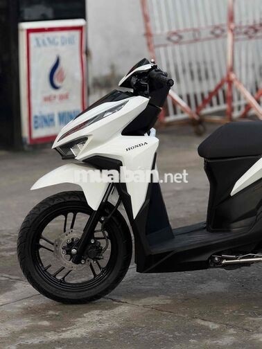 Honda Vario 150 Thể thao Trắng Xăng
